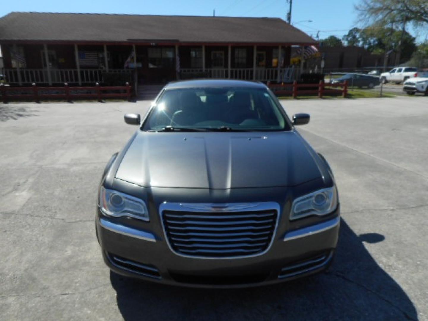 2013 GRAY CHRYSLER 300 TOURING (2C3CCAAG5DH) , located at 10405 Abercorn Street, Savannah, GA, 31419, (912) 921-8965, 31.988262, -81.131760 - Photo#0